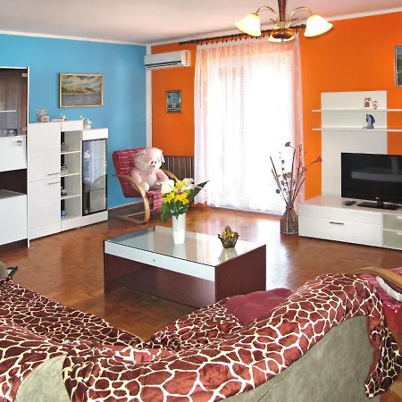 Lina - Pul305 By Interhome Apartment *